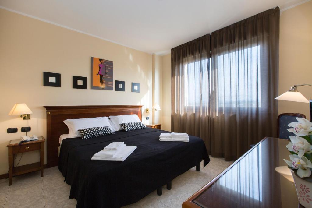 Hotel Fidenza Quarto foto